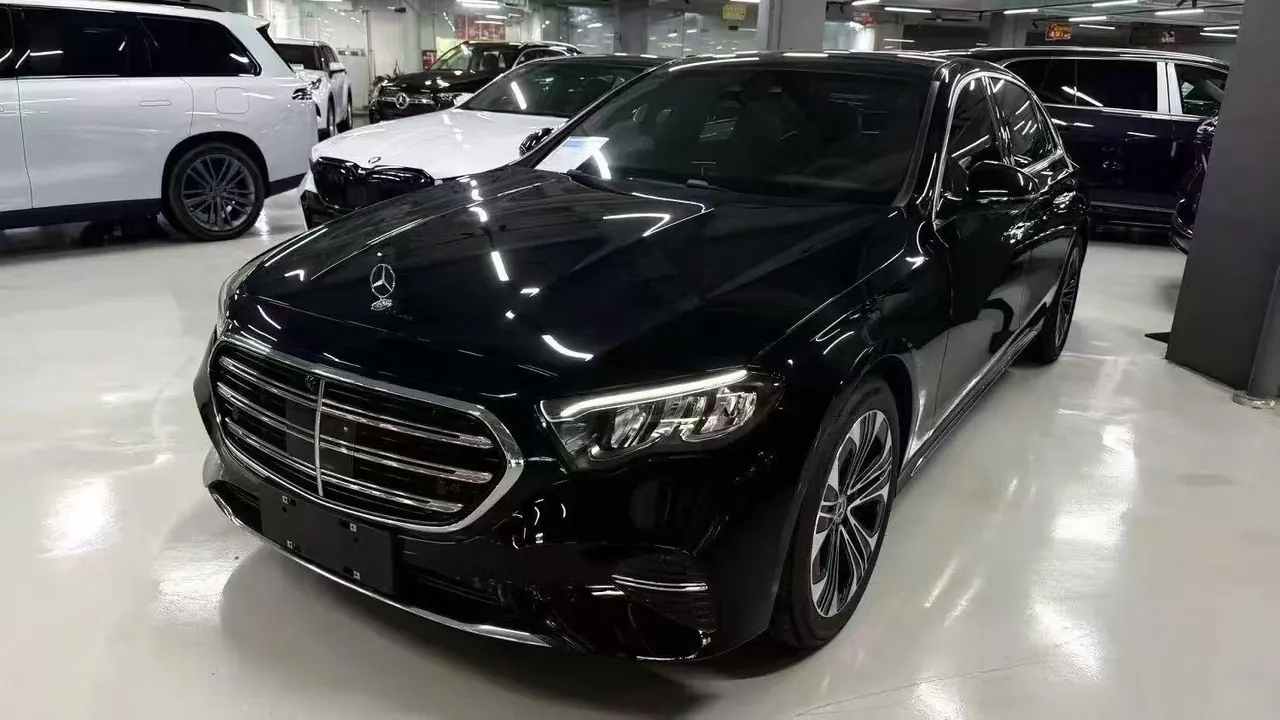 Mercedes Benz E Class 2024 E 300 L 48V 2.0T Luxury Sports Automatic - View 1