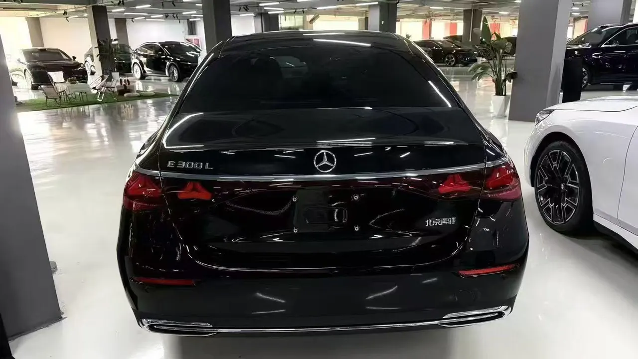 Mercedes Benz E Class 2024 E 300 L 48V 2.0T Luxury Sports Automatic 6