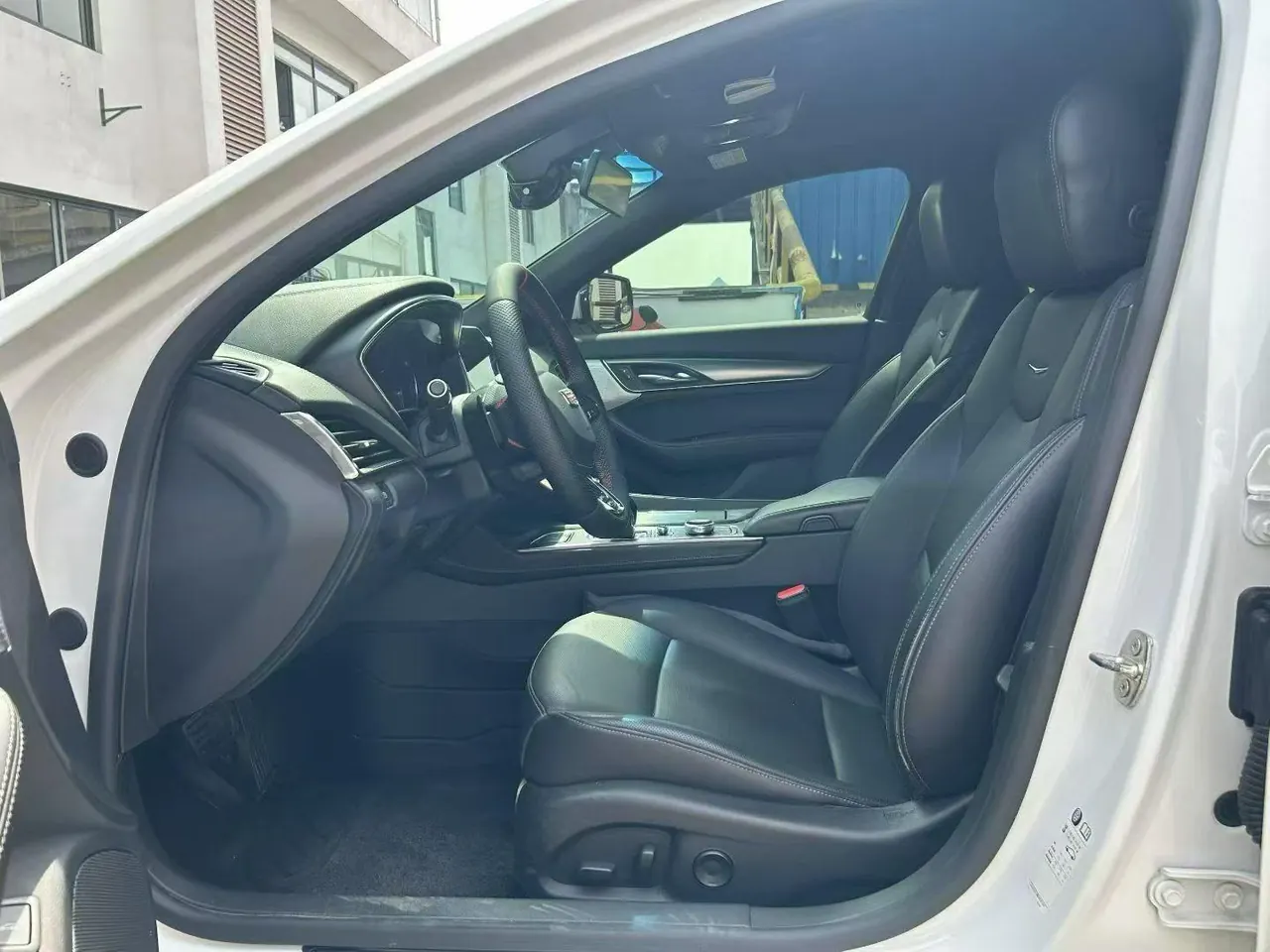 Cadillac 2021 CT5 2.0T 28T luxury automatic gear 4