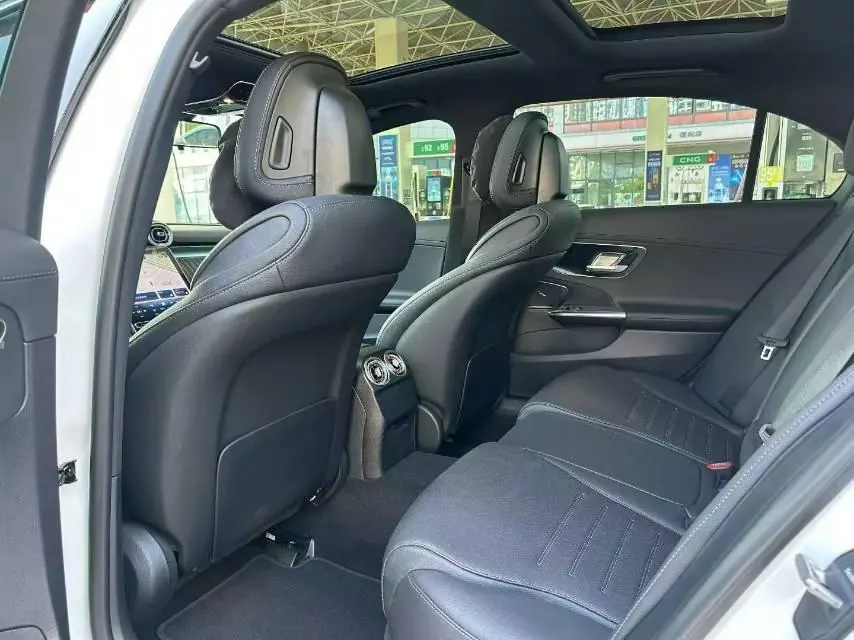Mercedes Benz Class C 2024 C 260 L 48V 1.5T (Change 3) Automatic 4