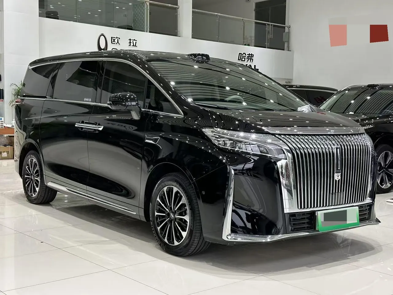 WEY 2025 Mountain 7 Hi4 1.5T Four-wheel Drive Edition Automatic Gear 2