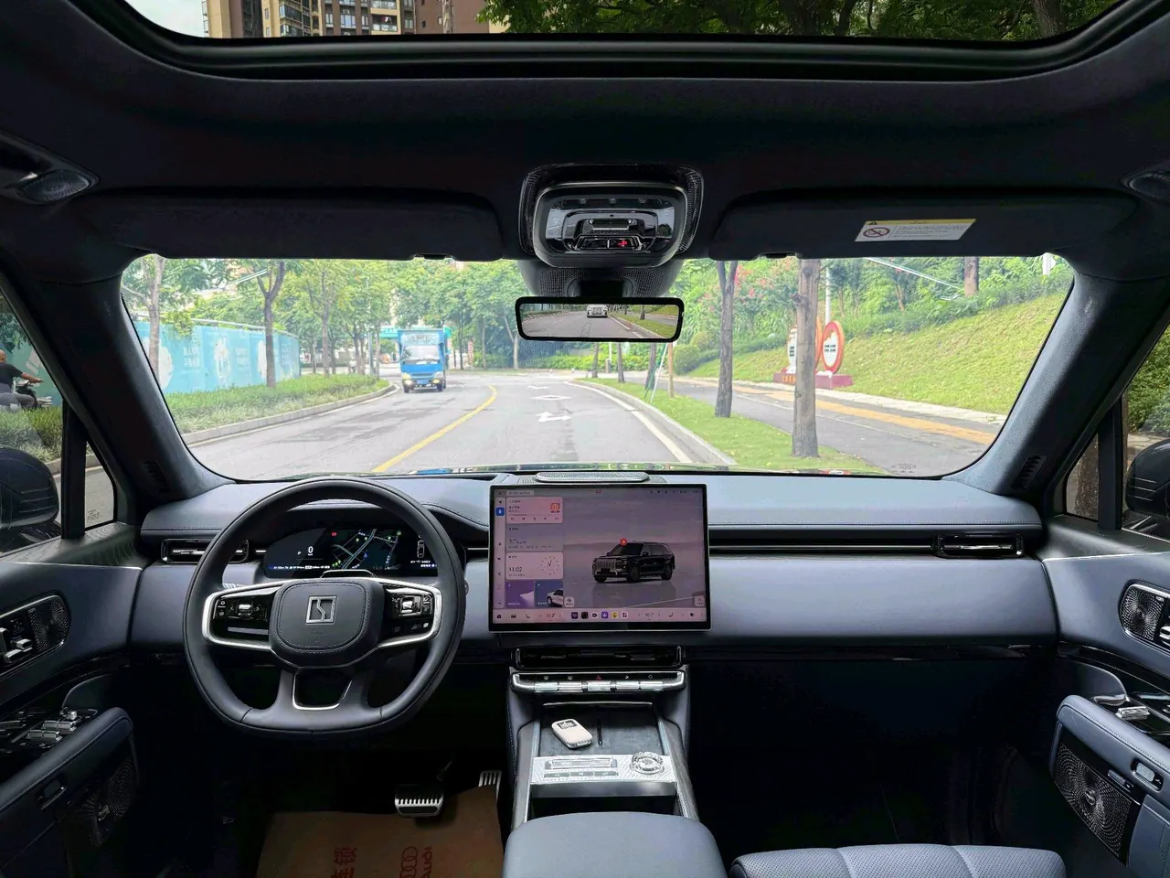 Zeekr 2025 Zeekr 9X 2.0T Ultra Edition 70kWh Automatic Gear 15
