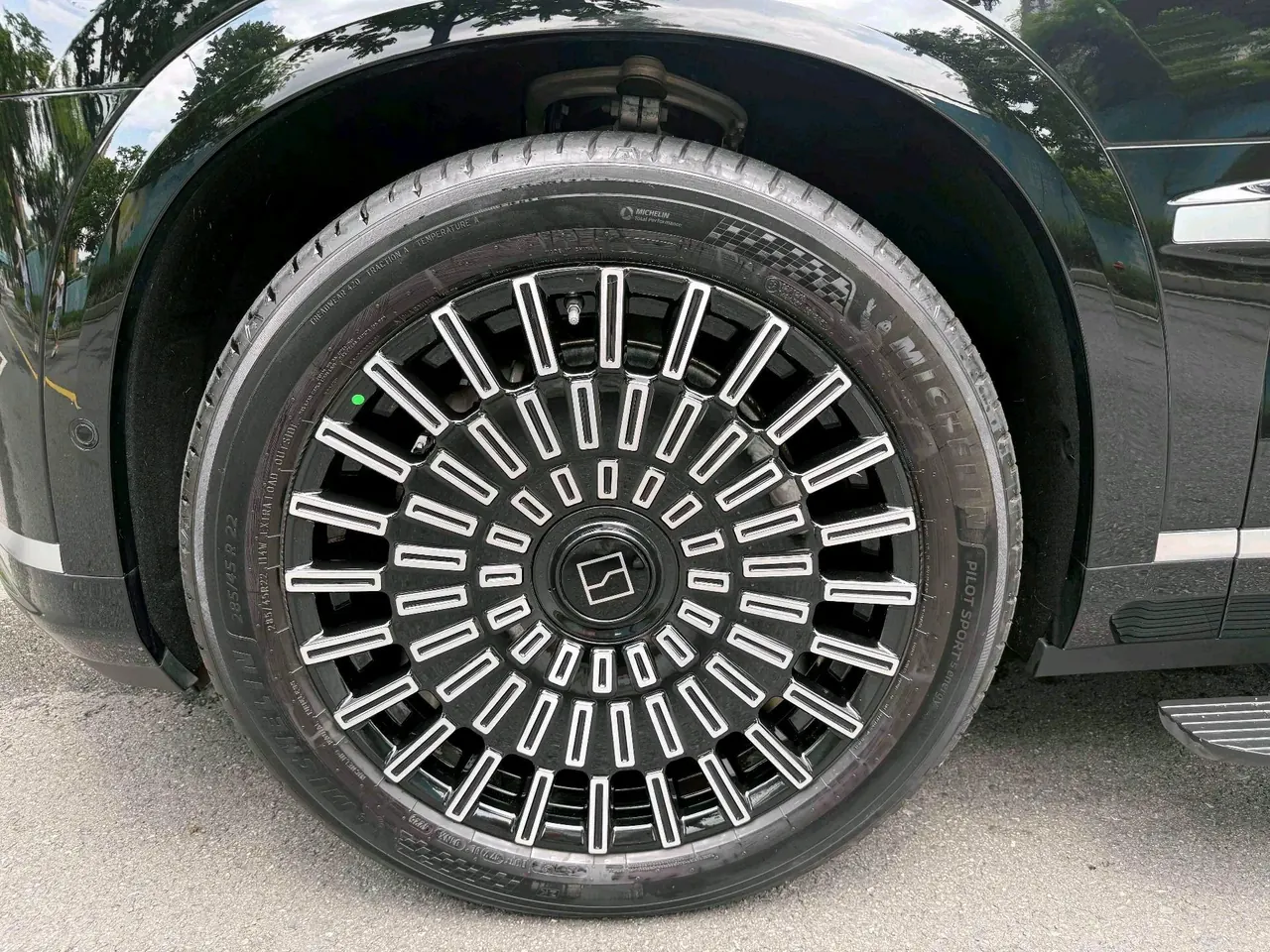 Zeekr 2025 Zeekr 9X 2.0T Ultra Edition 70kWh Automatic Gear 5