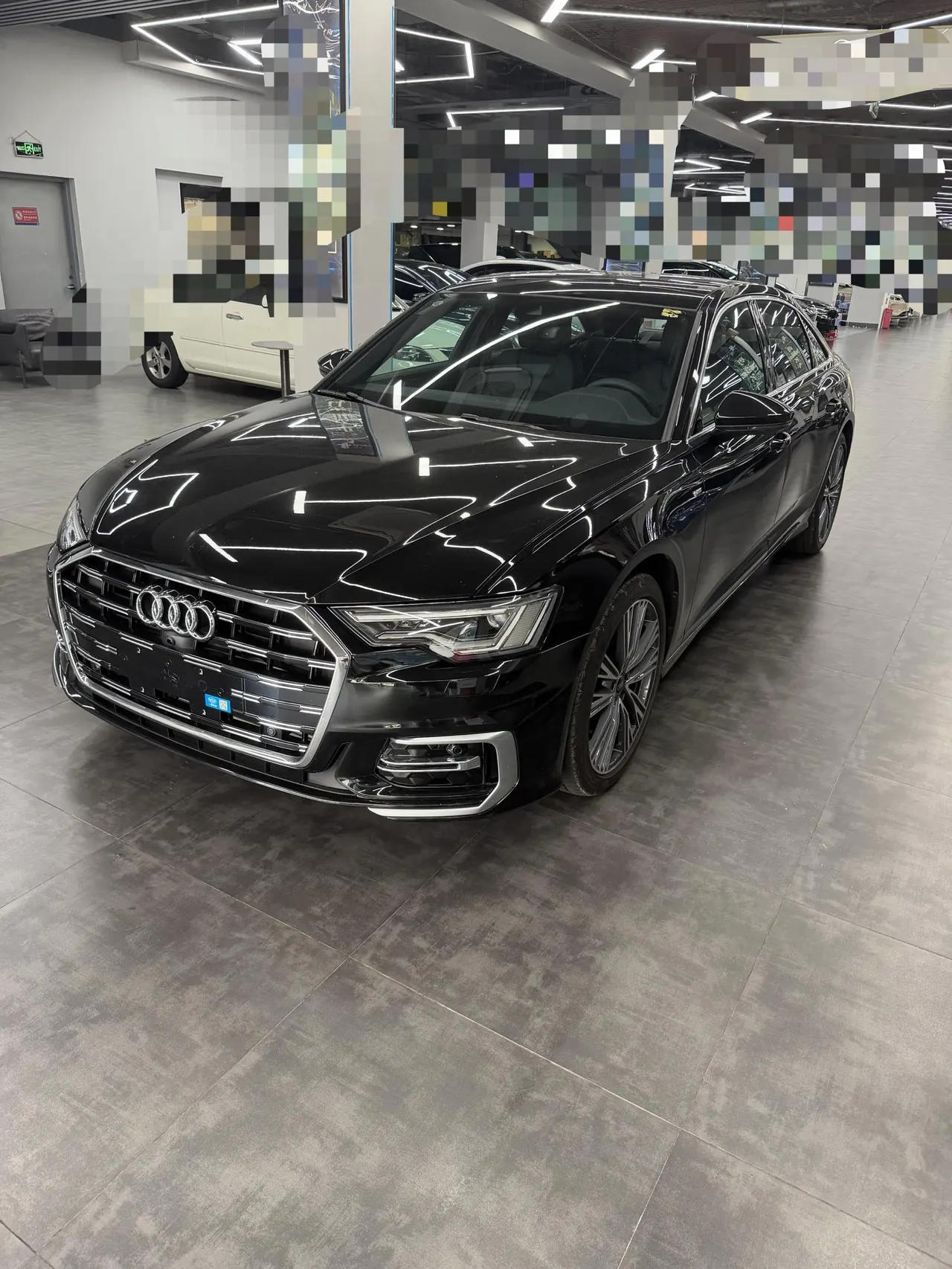 Audi 2026 A6L 2.0TFSI 45TFSI Prestige Dynamic Edition Automatic - View 1