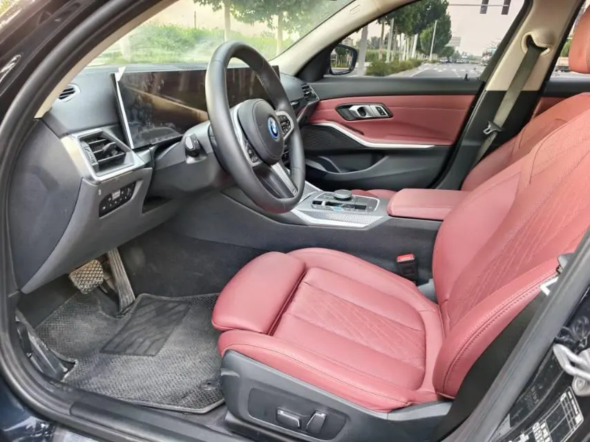 BMW 2024 i3 eDrive 40 L obsidian night suit automatic gear 5