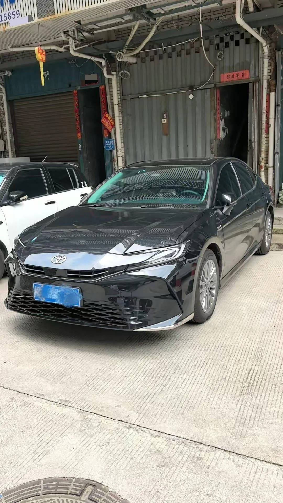 Toyota 2024 Camry Dual Engine 2.0HE Stepless Elite Automatic Gear - View 1