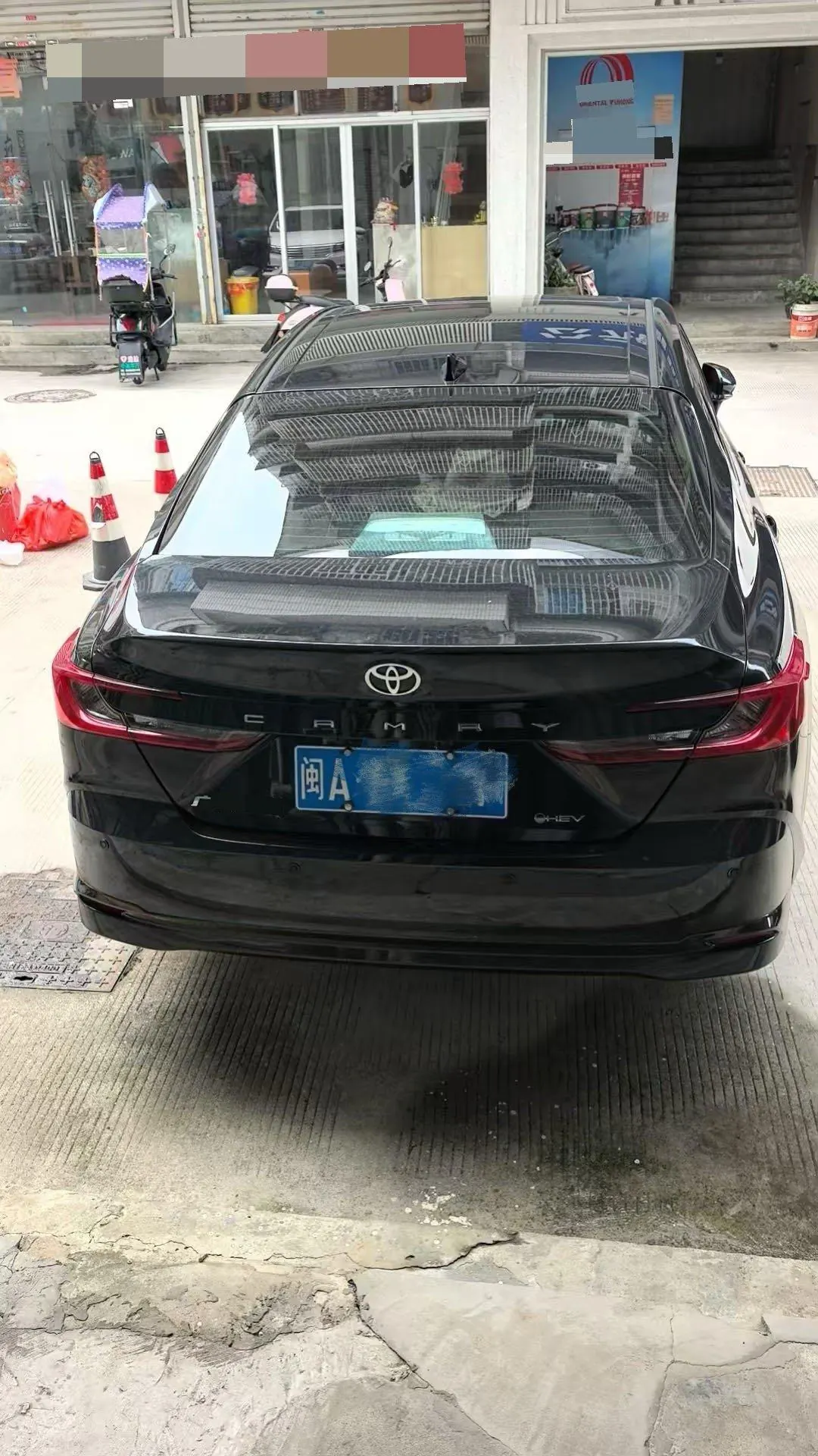 Toyota 2024 Camry Dual Engine 2.0HE Stepless Elite Automatic Gear 5