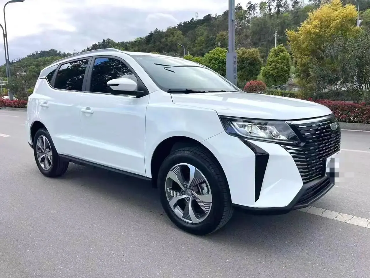 Geely 2024 Hao Yue PRO 1.5T Vertical and Horizontal Automatic Gear 3