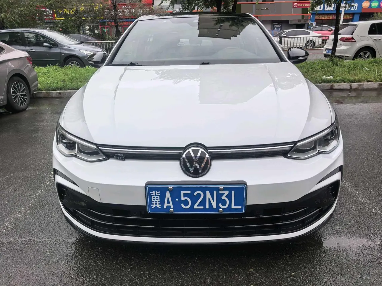 Volkswagen 2021 Golf 8 R-Line 1.4TSI 280TSI Automatic 2