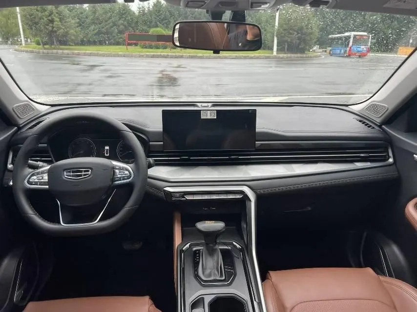 Geely Vision SUV(X6) 2021 Vision X6 Pro 1.4T Premium Automatic 8