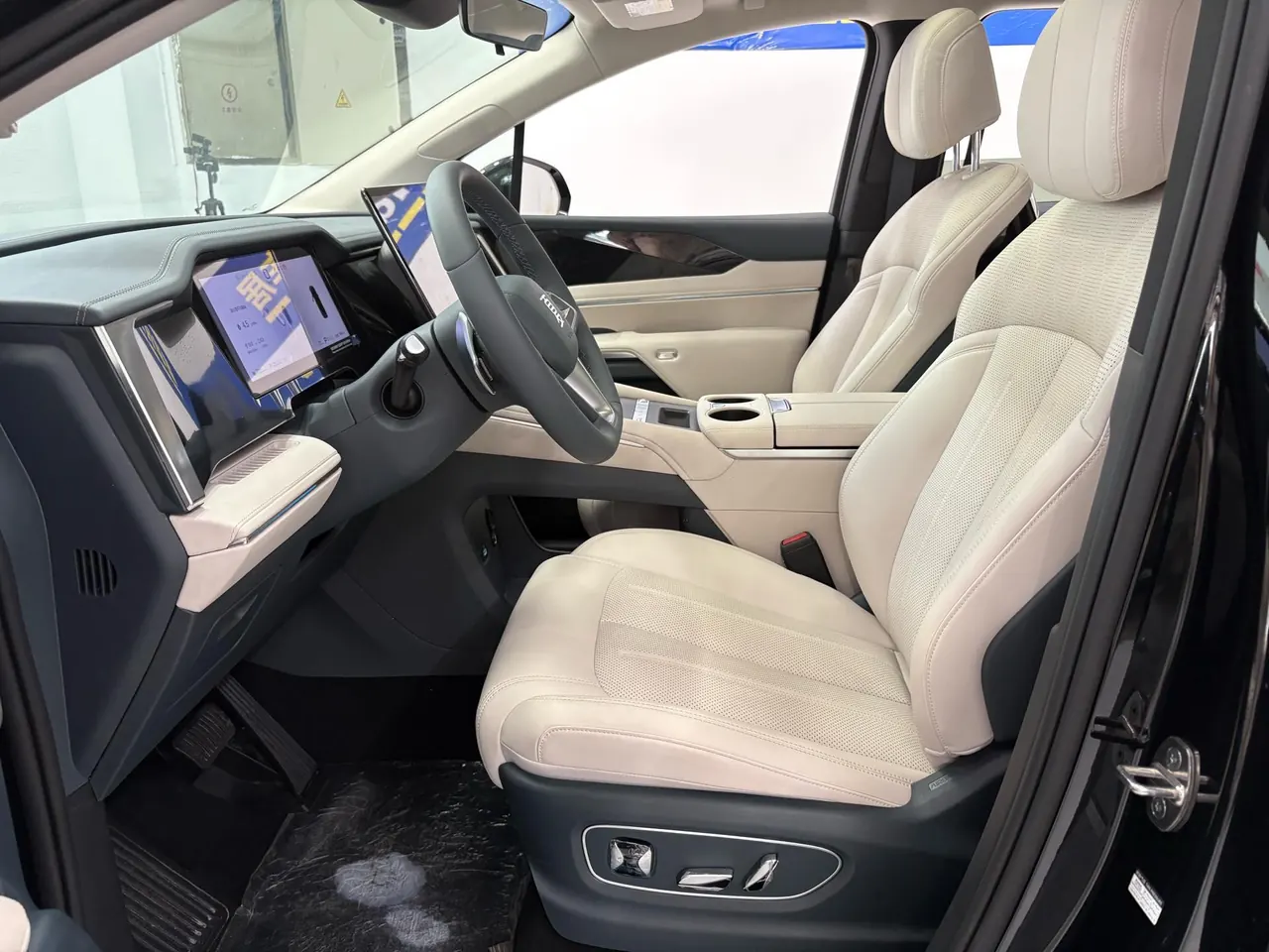 BYD 2026 Summer DM-i 1.5T CVT 218km Exceed Model Automatic 7