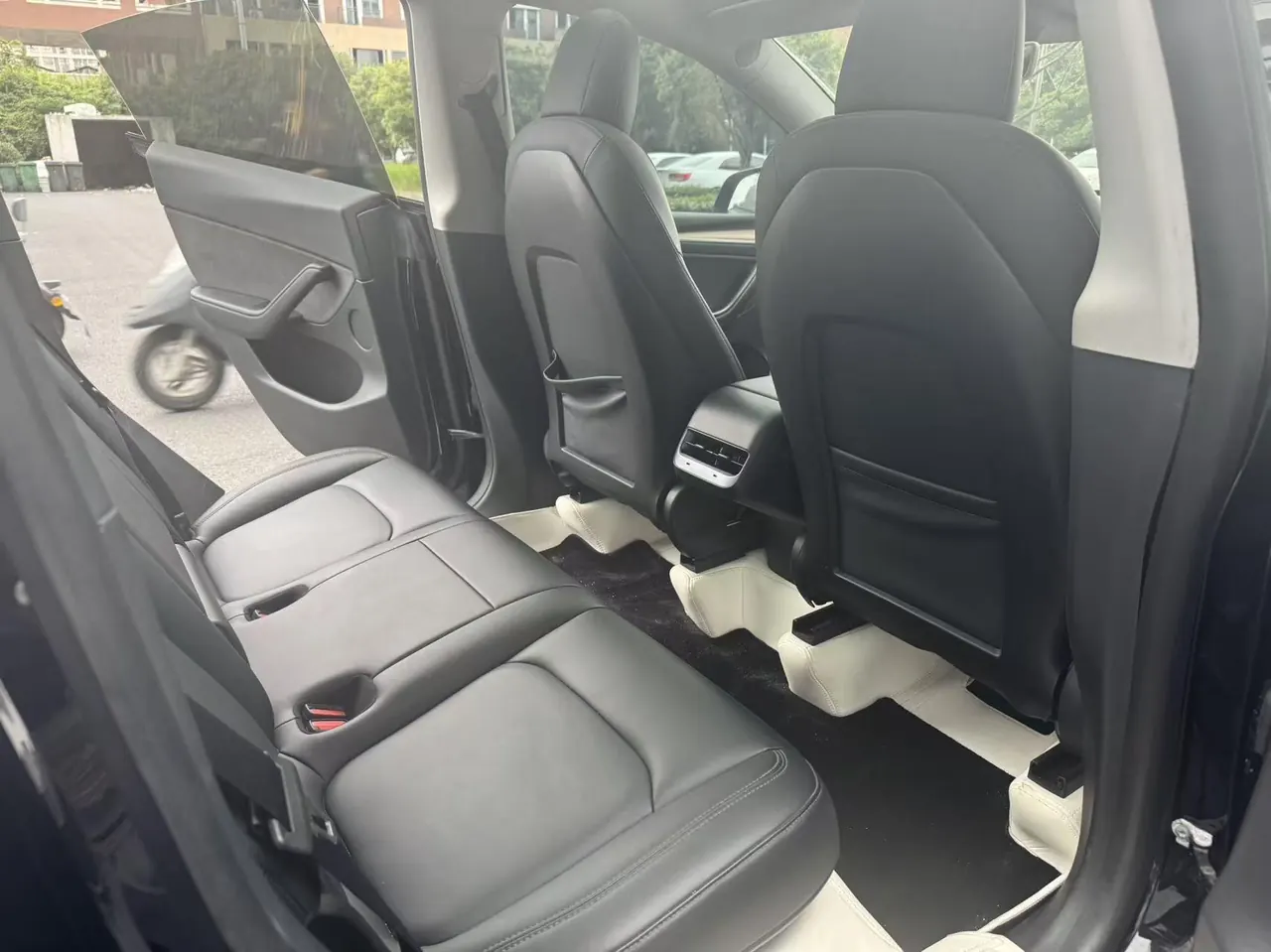 Tesla 2021 Model Y Standard Endurance Rear Drive Automatic Gear 6