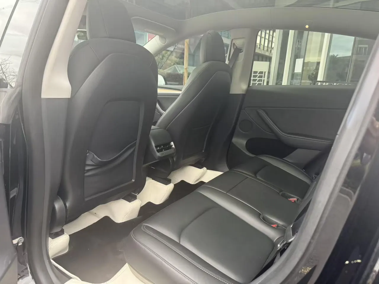 Tesla 2021 Model Y Standard Endurance Rear Drive Automatic Gear 8