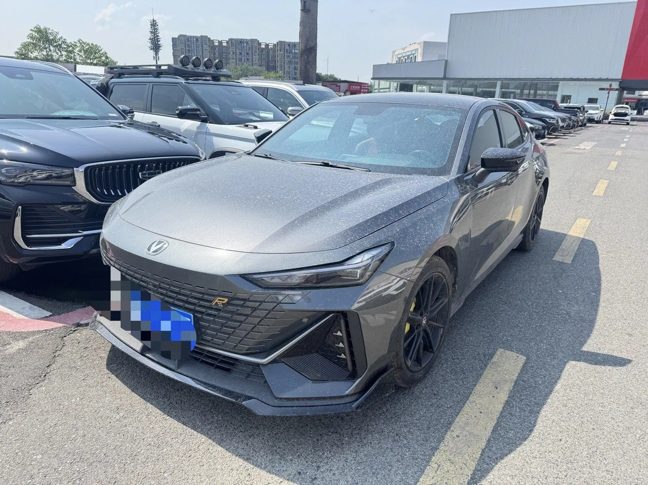 ChangAn 2022 UNI-V 1.5T honorable automatic gear - View 1