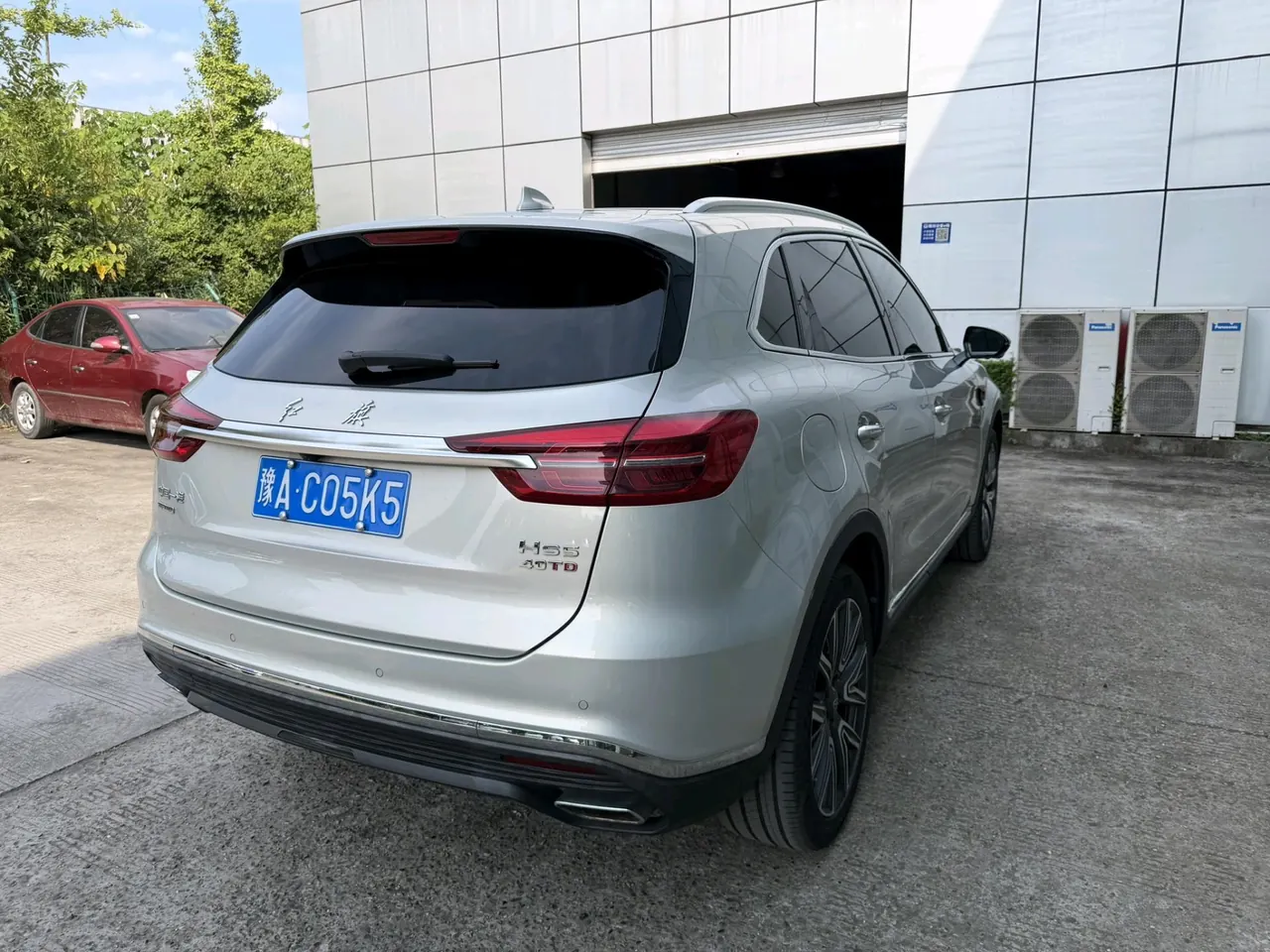 HongQi 2022 HS5 2.0T 4-wheel drive smart flag sharing version (modified) automatic gear 5
