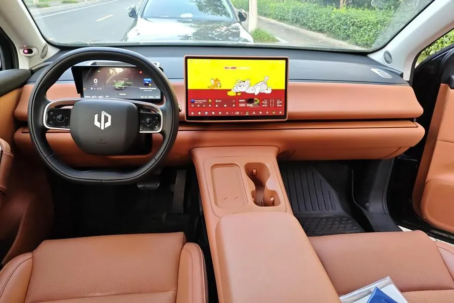 Leapmotor 2024 C 16 200 Smart Driving Edition Automatic Gear 5