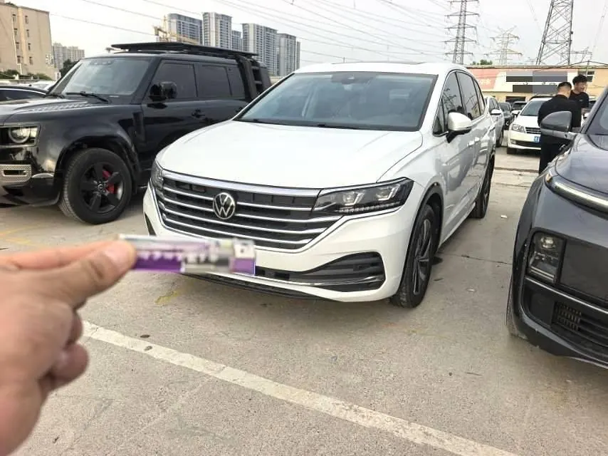 Открыть галерею: Volkswagen 2024 models of Viran (Viloran) 2.0TSI 330TSI Deluxe Edition Automatic Gear
