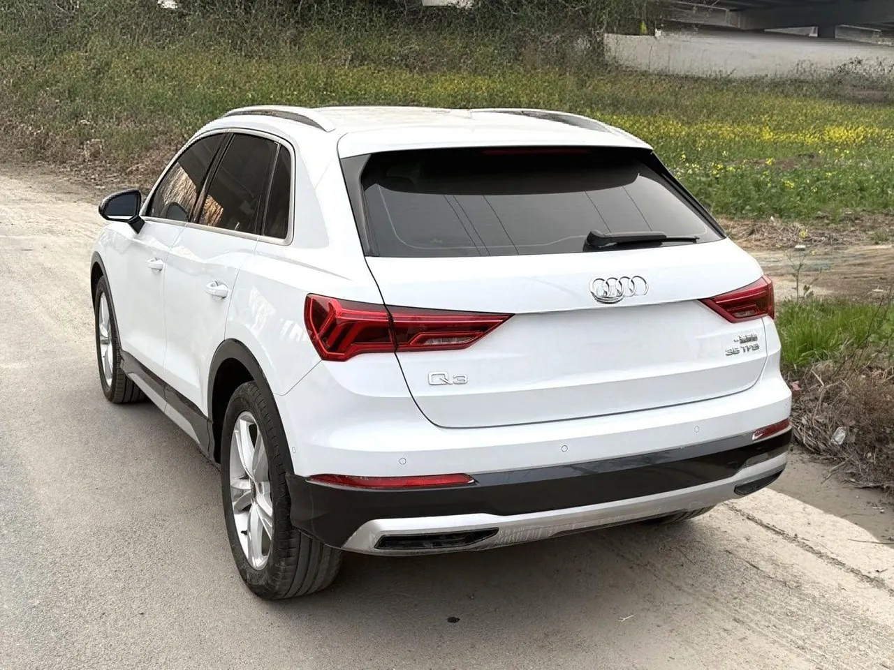 Audi 2023 Q3 1.4TFSI 35TFSI Fashion Elegant Automatic Gear 3