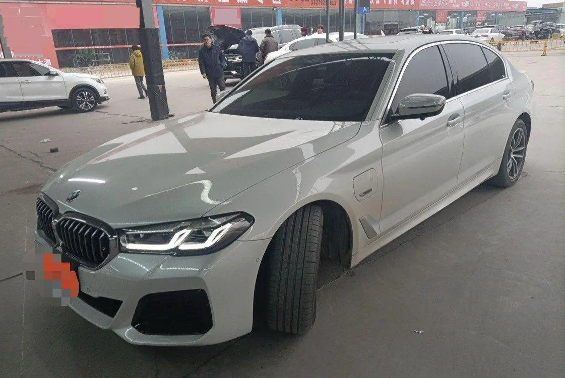 Open image lightbox: BMW 5 New Energy 2022 535Le 2.0T Pioneer Edition M Sports Suit Automatic Gear