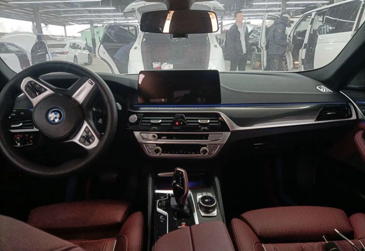 BMW 5 New Energy 2022 535Le 2.0T Pioneer Edition M Sports Suit Automatic Gear 5