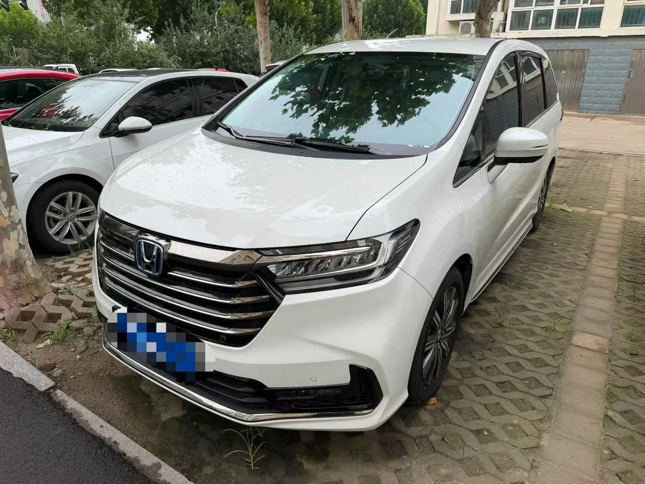 Open image lightbox: Honda 2024 Odyssey Hybrid 2.0 Stepless Sharp and Pleasant Edition Automatic Gear