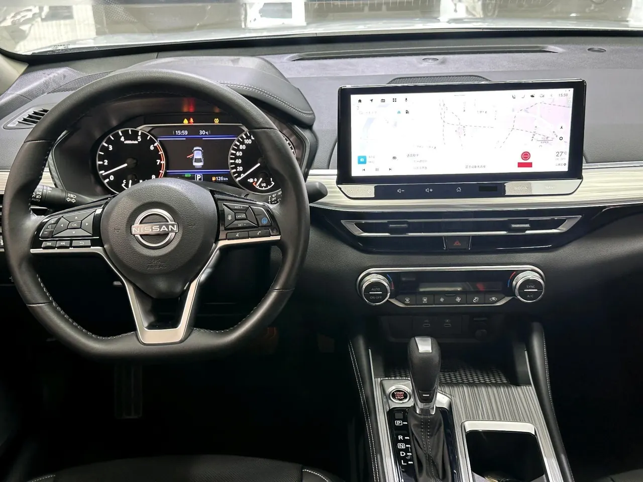 Nissan 2022 Teana 2.0T Stepless XL Enjoying Automatic Gear 3