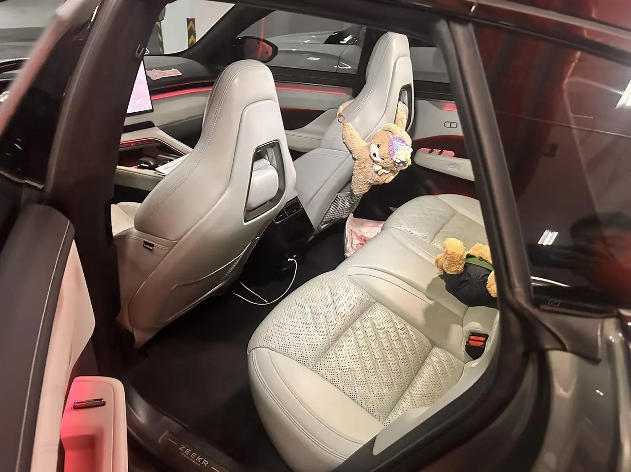 Zeekr 2024 Zeekr 001 ME Edition 100kWh Four-wheel Drive Automatic Gear 6