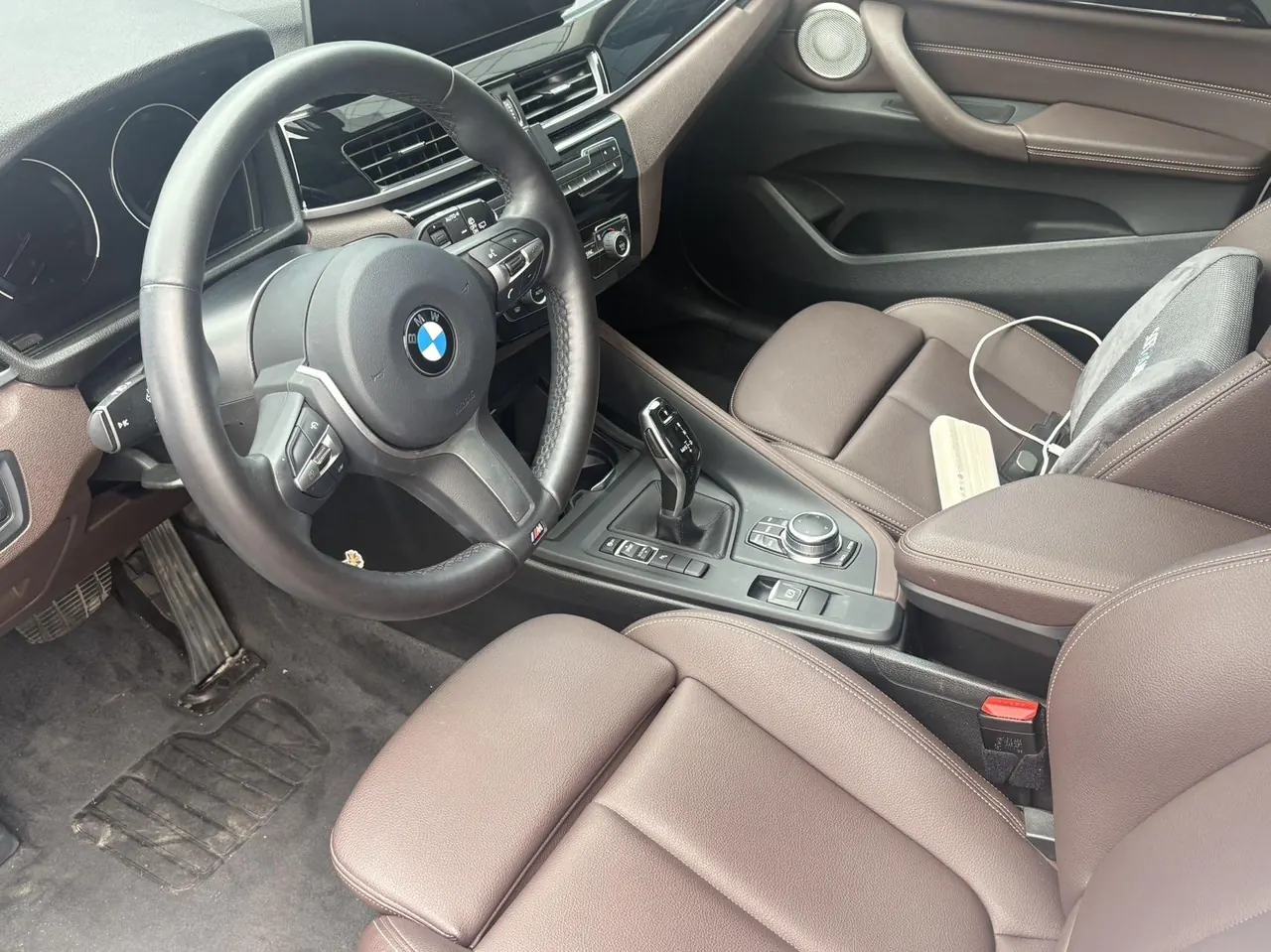BMW 2022 X1 sDrive25Li 2.0T Leading Automatic Gear 2