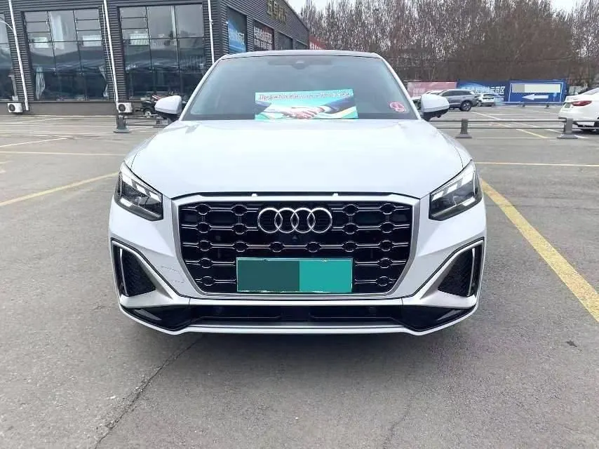 Audi 2021 Q2L 1.4TFSI 35TFSI Aggressive Dynamic Automatic 2