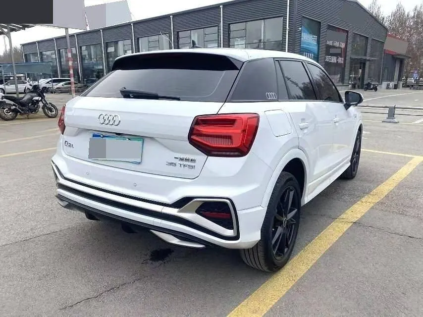 Audi 2021 Q2L 1.4TFSI 35TFSI Aggressive Dynamic Automatic 6