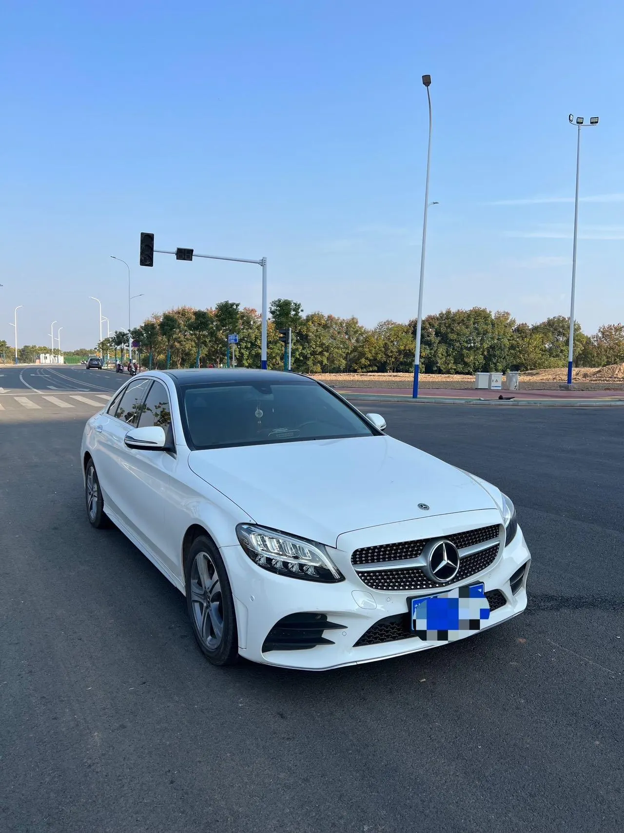 Mercedes Benz Class C 2021 C 260 L 48V 1.5T Automatic 3