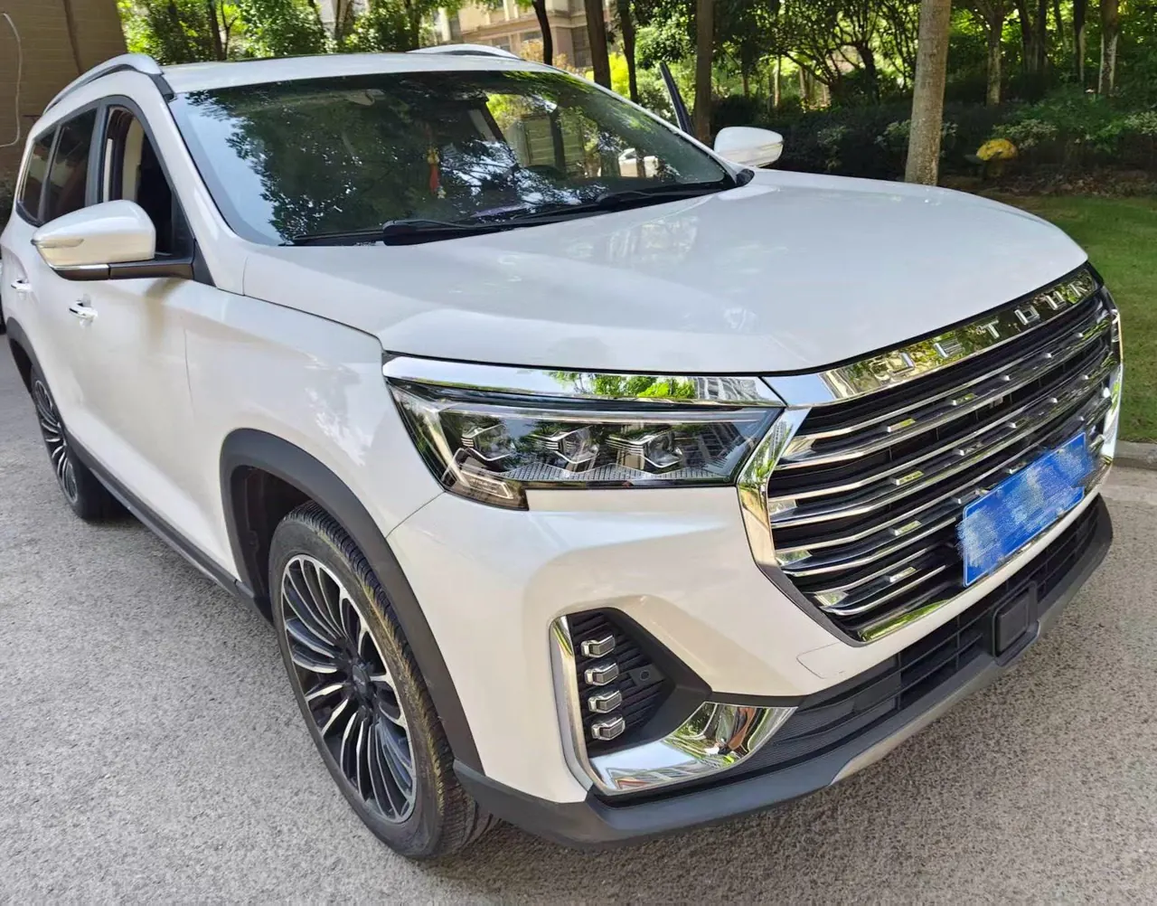 Jetour 2021 X90 PLUS 1.6TD Manor 7-seat automatic gear 2