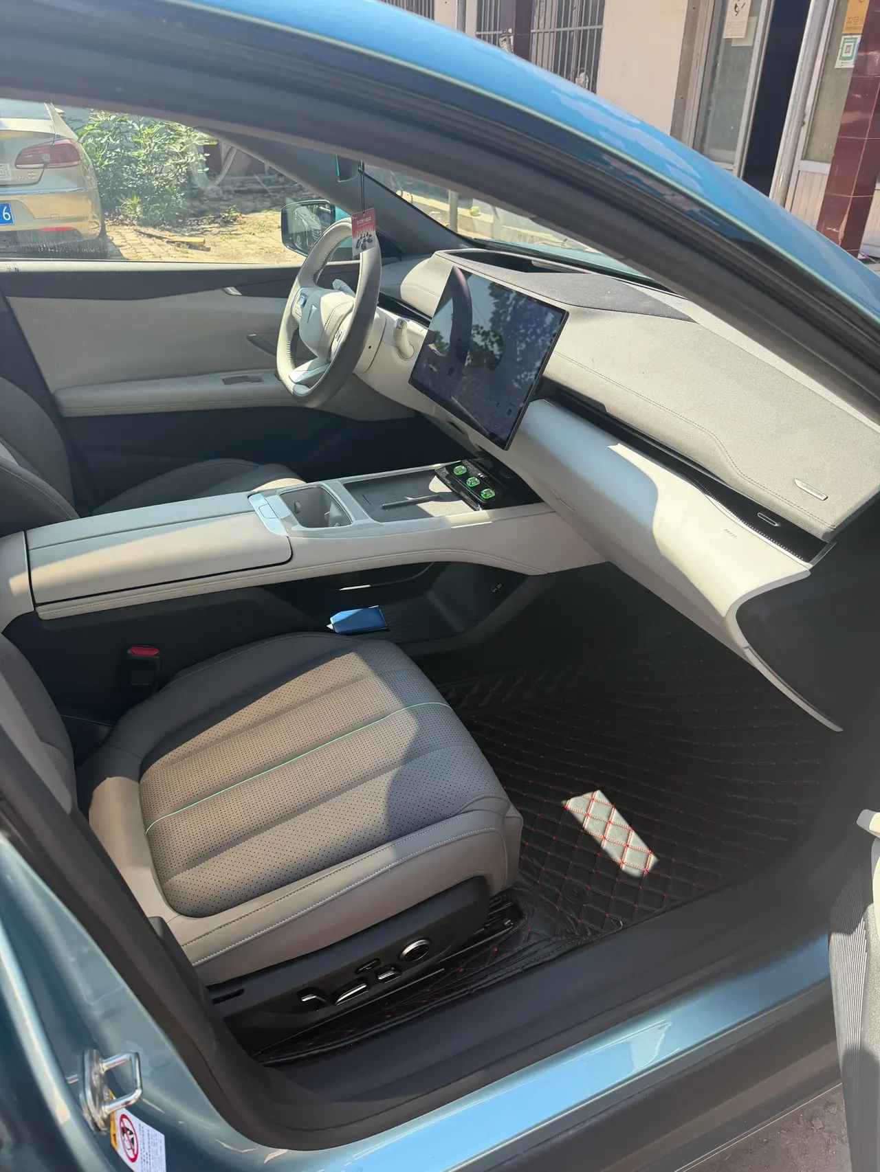 ChangAn Deepal 2024 L 07 230Max Dry Kun Zhijia ADS SE Range-extended Automatic Gear 6