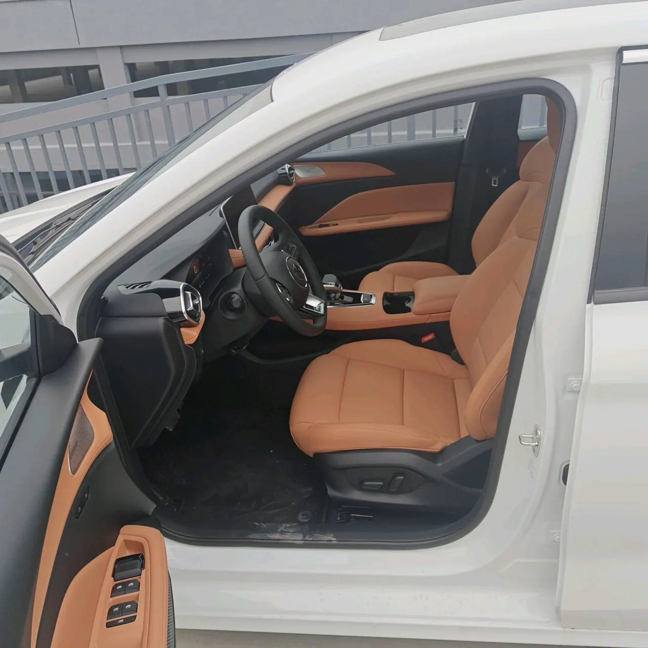 MG 2026 MG5 1.5TGI 300DVVT Global Flagship MAX Edition Automatic 9