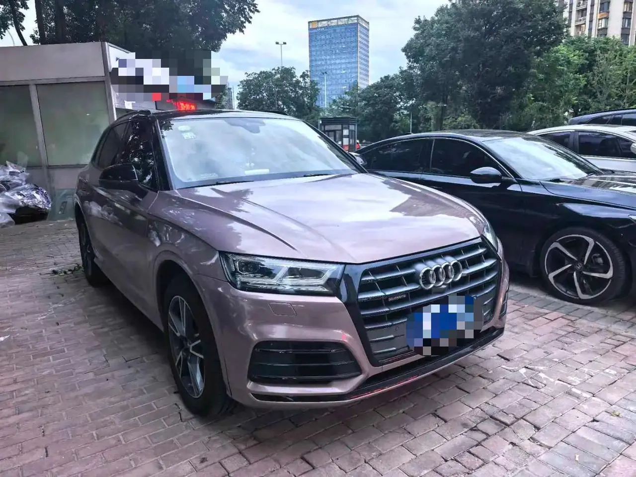 Audi 2020 Q5L 2.0TFSI 45TFSI exclusive fashion automatic 3
