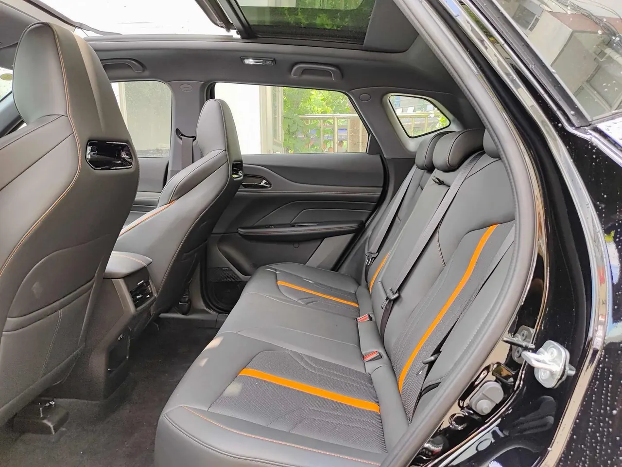 ChangAn 2026 UNI-Z Smart Electric iDD 1.5 Stepless 130km Smart New Blue Whale Excellent Automatic Gear 4
