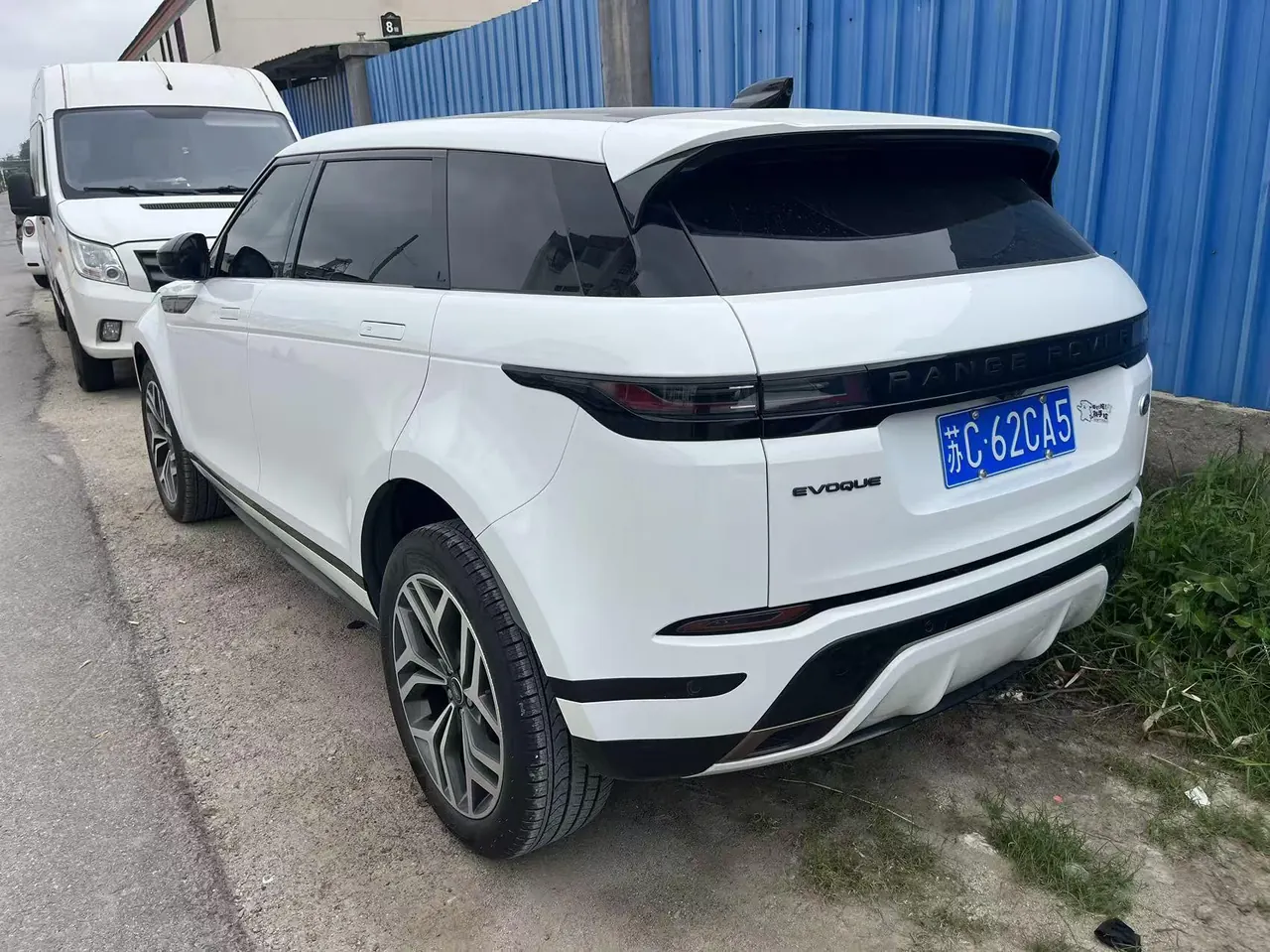 Land Rover 2026 Range Rover Aurora L 48V 2.0T SE Automatic 3