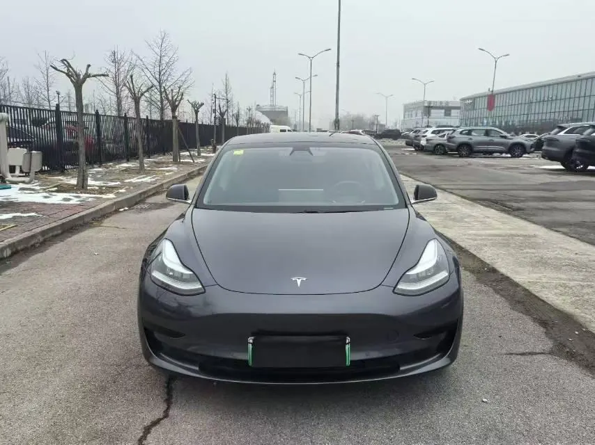 Tesla 2023 Model Y rear-wheel drive version automatic transmission 3