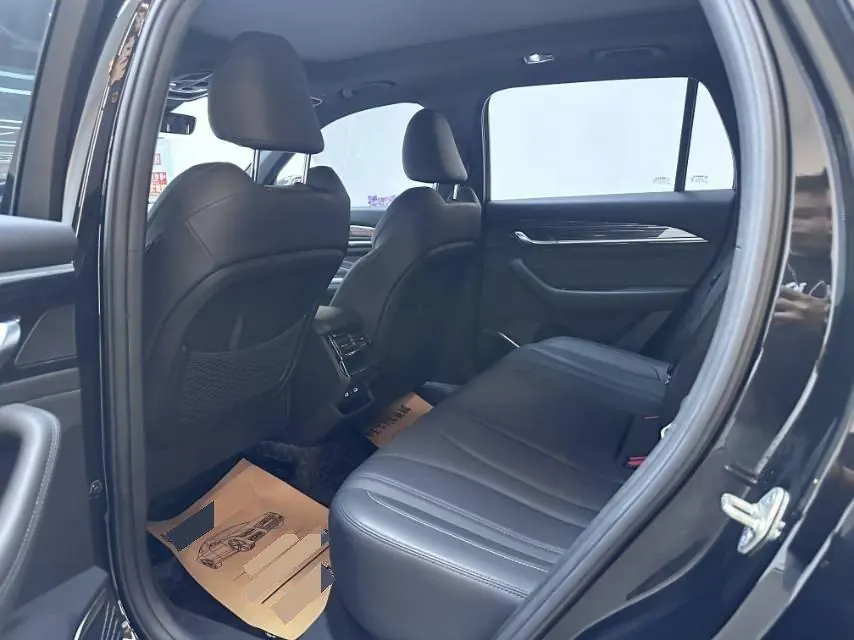 Geely 2024 XingyueL (Monjaro) 2.0TD EVO Two-Drive Long Wind Edition Automatic Gear 3