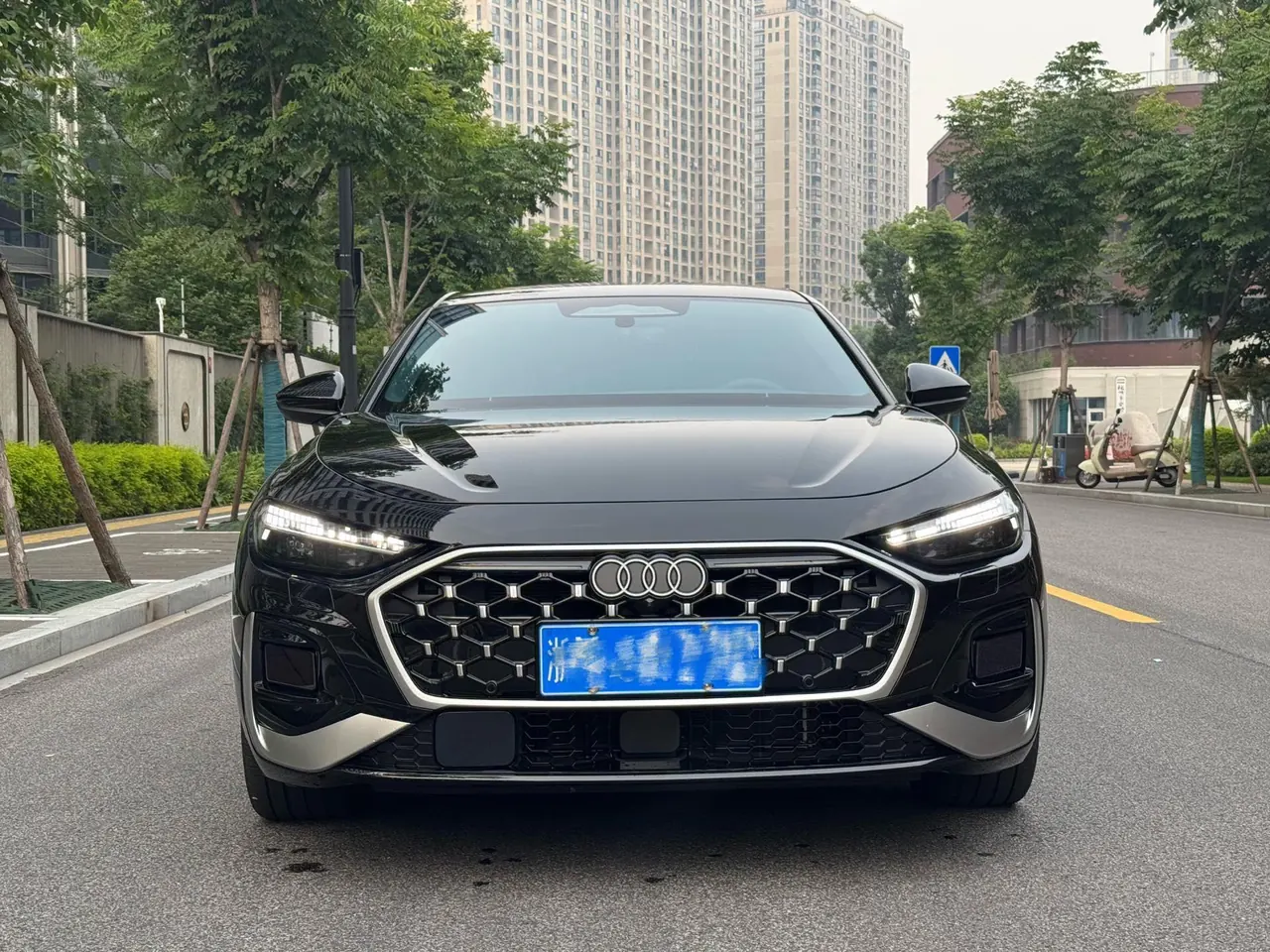 Audi 2026 A5L 2.0T Dry Kun Smart Driving Edition Automatic Gear 2