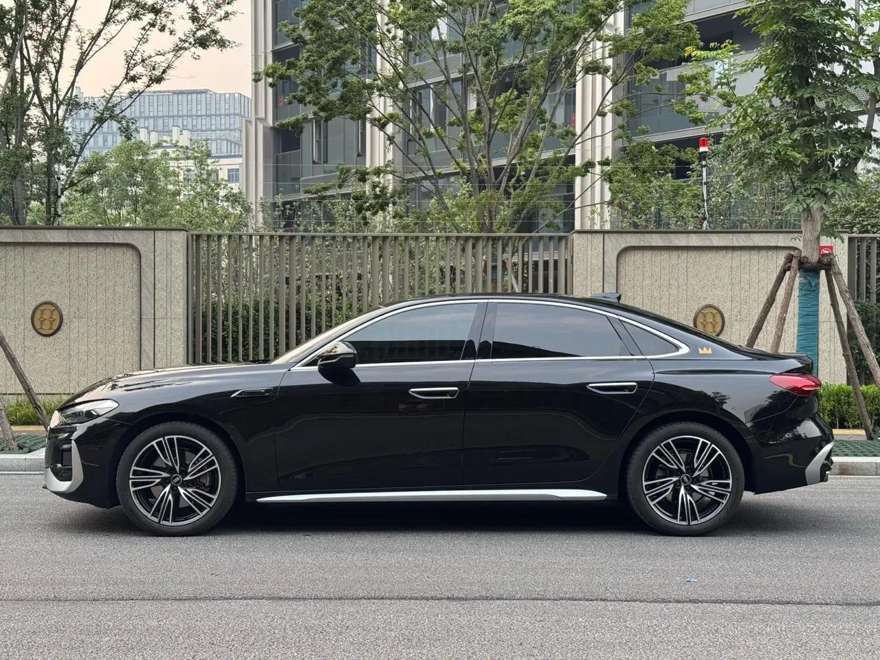Audi 2026 A5L 2.0T Dry Kun Smart Driving Edition Automatic Gear 9