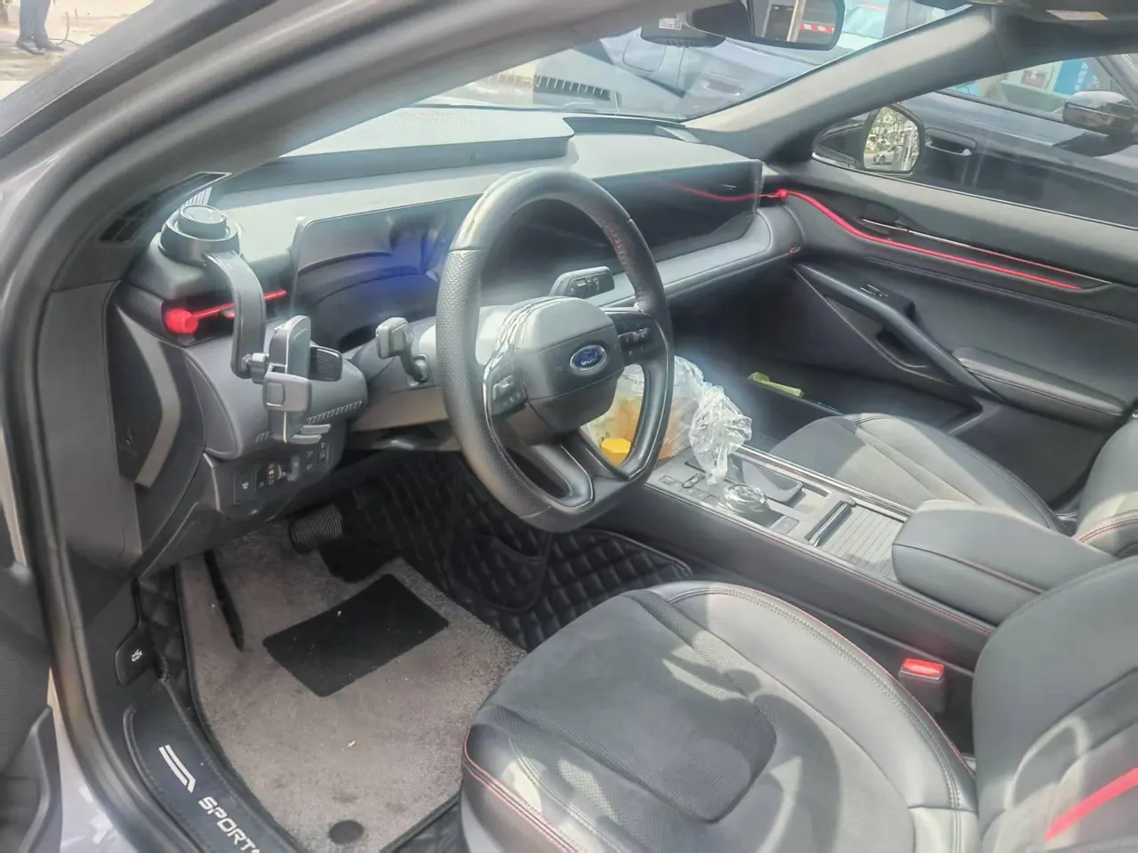 Ford 2024 Mondeo HYBRID 2.0T Stepless Sports Edition ST-Line Automatic Gear 3