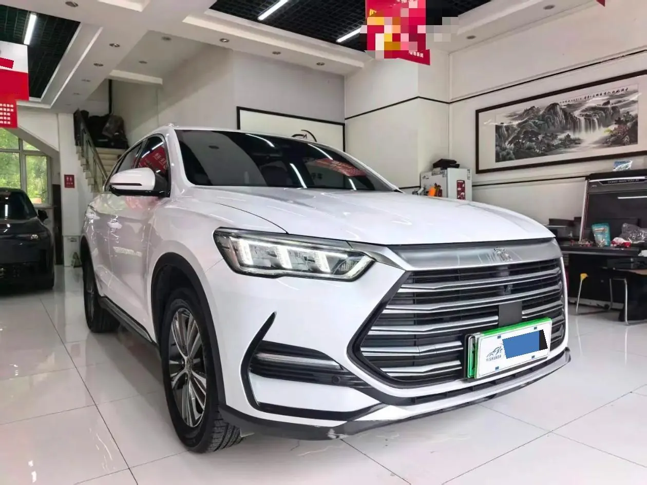BYD Song PLUS New Energy 2021 Song PLUS DM-i 1.5 Stepless 51KM Honorable Automatic Gear 3