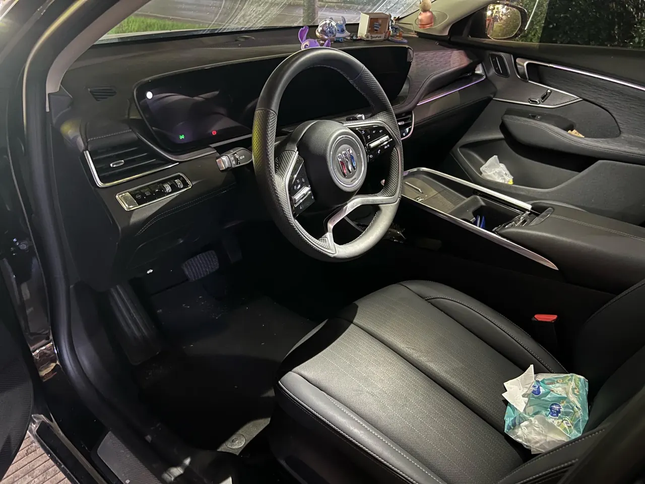 Buick 2025 LaCrosse 2.0T 28T Platinum Edition, automatic transmission 5