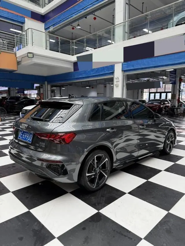 Audi 2022 A3 Sportback 1.4TFSI 35TFSI Fashion Sports Automatic 9
