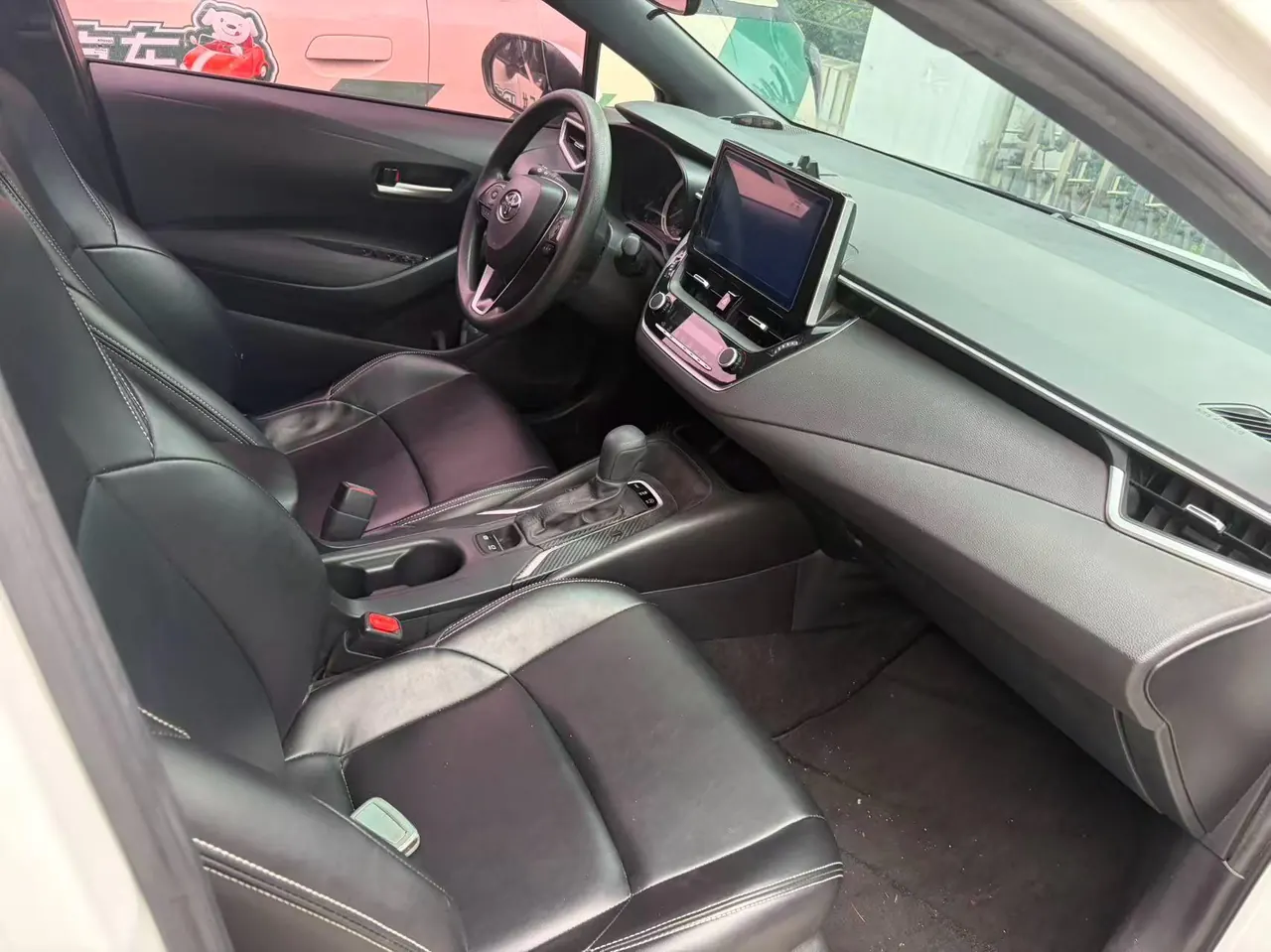 Toyota 2022 Lei Ling 1.2T Stepless 185T Deluxe Automatic Gear 4