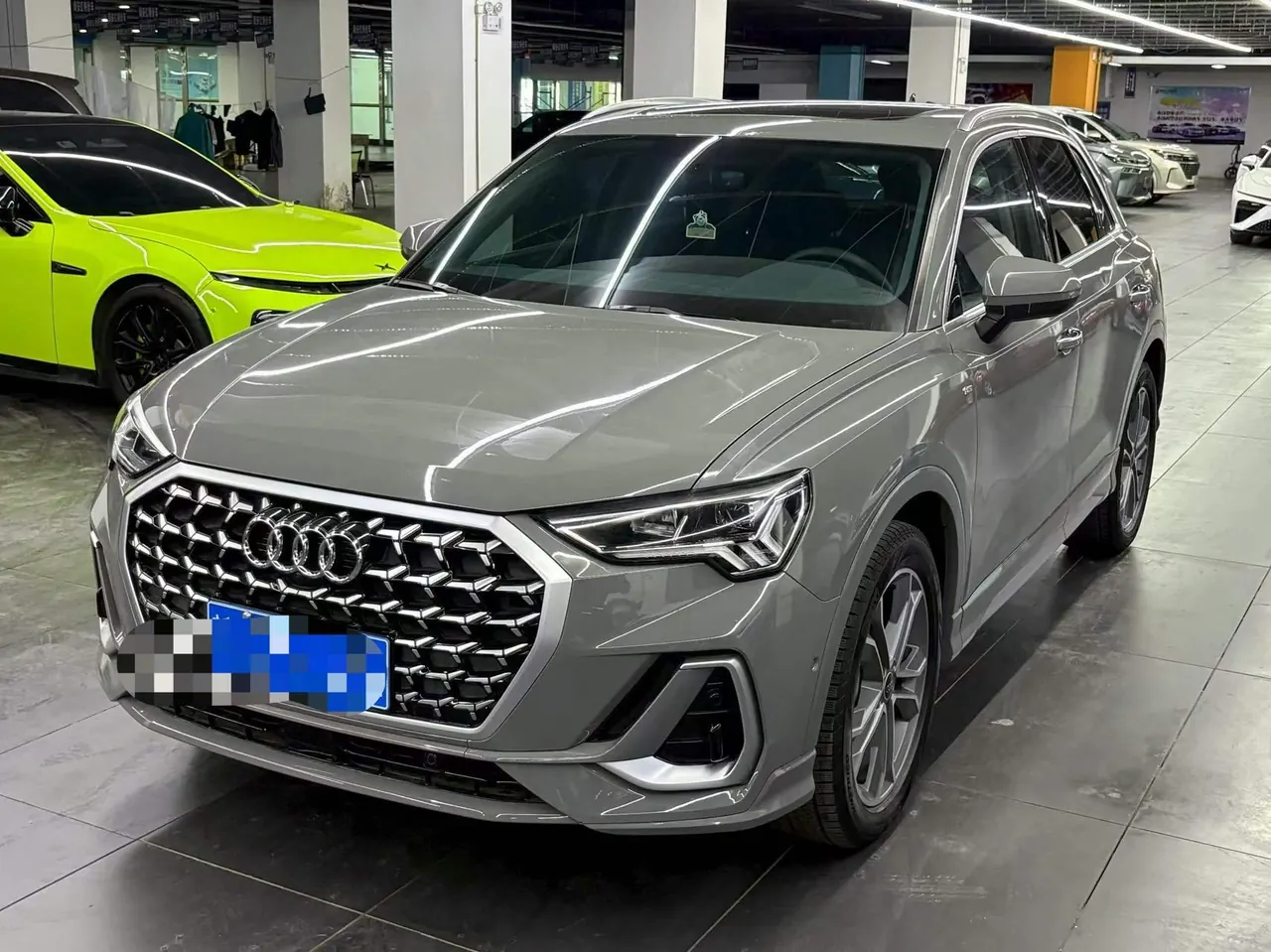 Audi 2024 Q3 2.0TFSI 40TFSI Fashion Dynamic Listed Automatic Gear - View 1