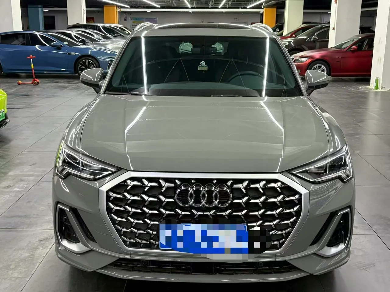 Audi 2024 Q3 2.0TFSI 40TFSI Fashion Dynamic Listed Automatic Gear 3