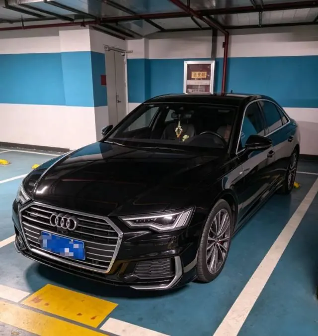 Audi 2022 A6L 2.0TFSI 45TFSI Quattro Selected Dynamic Automatic - View 1