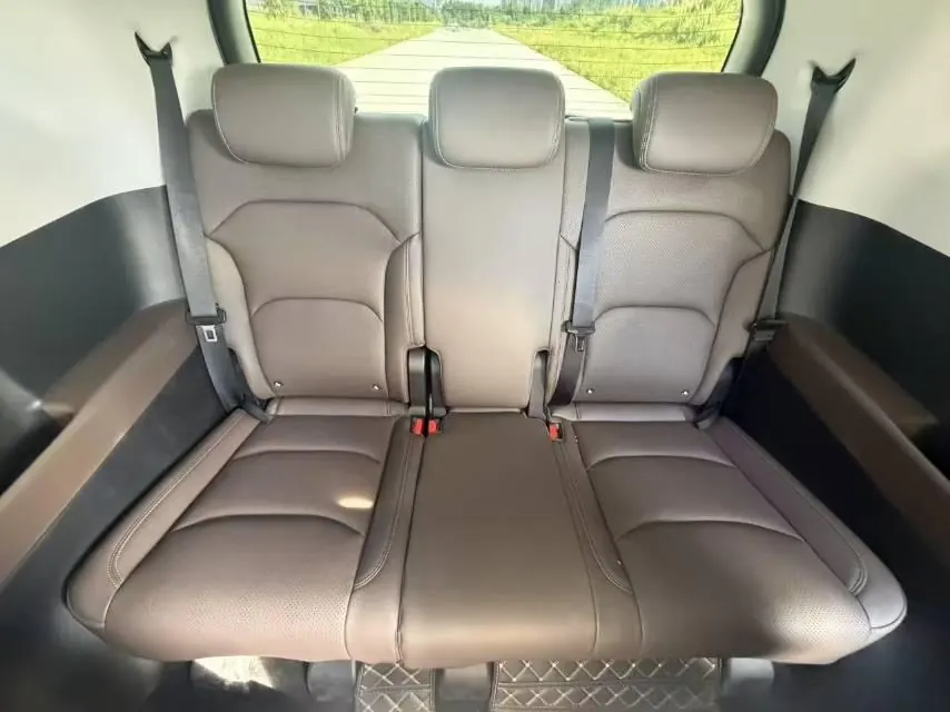 WuLing 2025 Starlight 730 500km Luxury Automatic Gear 6